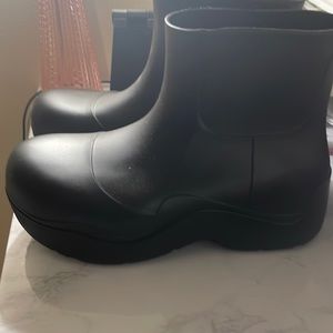 Rain boots